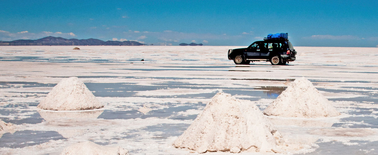 Tours at the Uyuni Salt Flat and Colored Lagoons